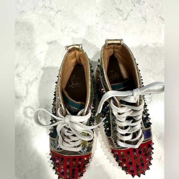 Christian Louboutin Louis Flat Python sneakers in a multi-color studded design - Picture 11 of 17